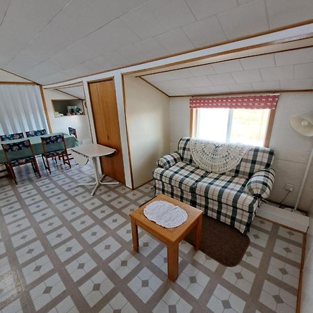 Polar Bear Bed And Breakfast Черчилл Экстерьер фото